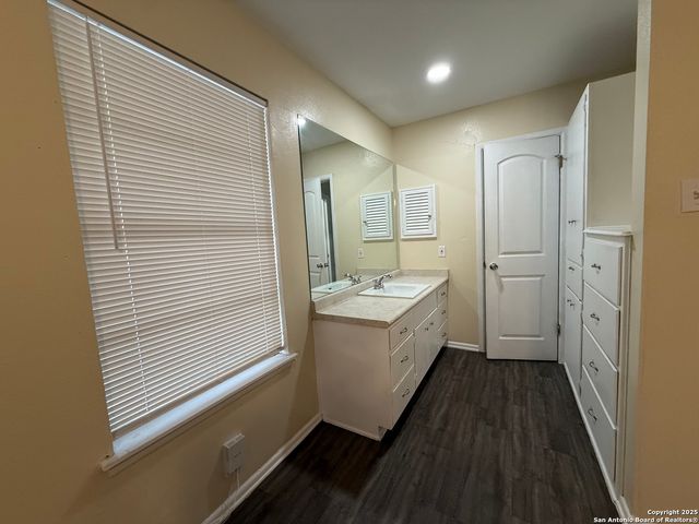 10104 Ironside, San Antonio, TX 78230