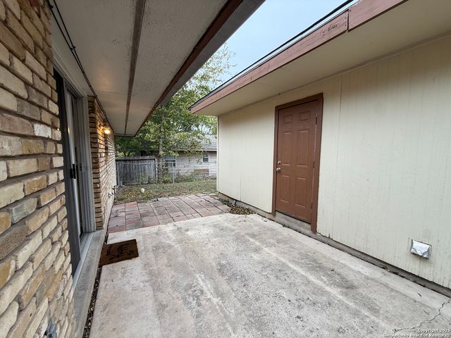 10104 Ironside, San Antonio, TX 78230
