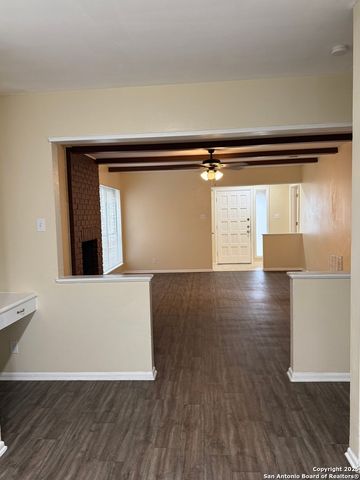 10104 Ironside, San Antonio, TX 78230