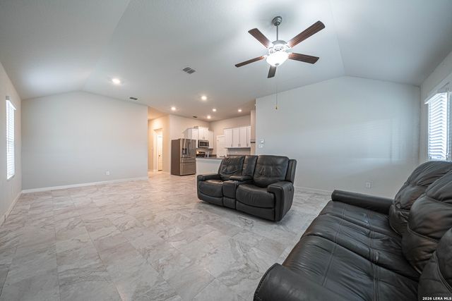 7719 Blue Gulf Dr, San Antonio, TX 78222