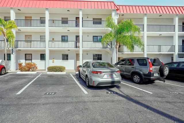 10540 77TH TERRACE 109, Seminole, FL 33772