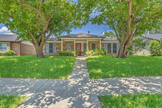 2709 El Paso Way, Mesquite, TX 75150