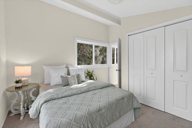 6 Manatee Ct, St Augustine, FL 32080