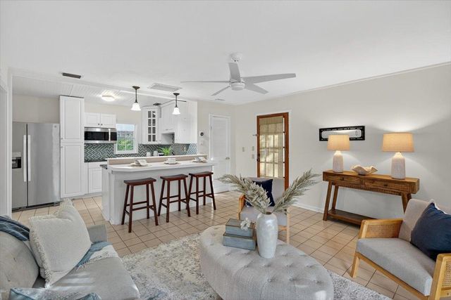 6 Manatee Ct, St Augustine, FL 32080