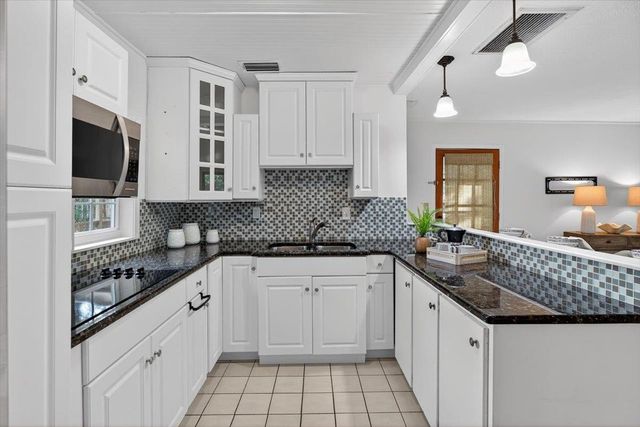 6 Manatee Ct, St Augustine, FL 32080