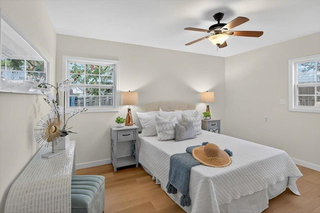 6 Manatee Ct, St Augustine, FL 32080