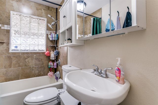 2408 Forest Avenue, Fort Worth, TX 76112