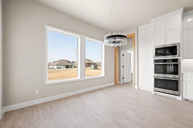 15609 Egerton Place, Edmond, OK 73013