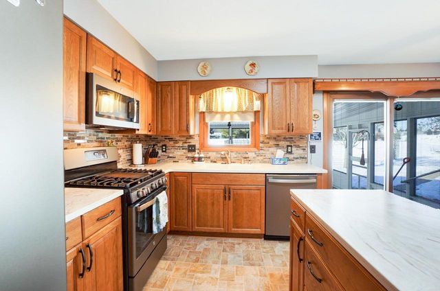 N3987 Vista ROAD, Sullivan, WI 53178