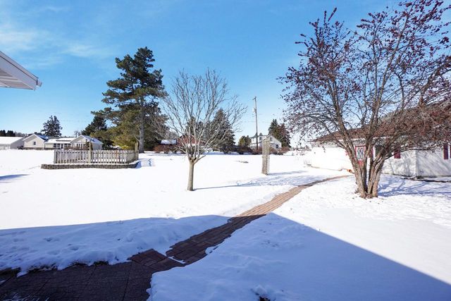 N3987 Vista ROAD, Sullivan, WI 53178