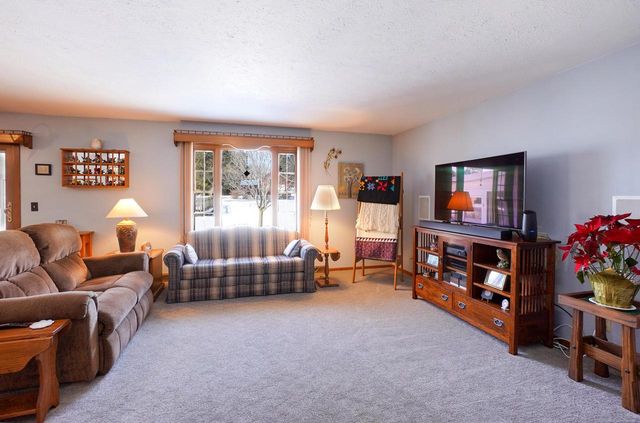 N3987 Vista ROAD, Sullivan, WI 53178