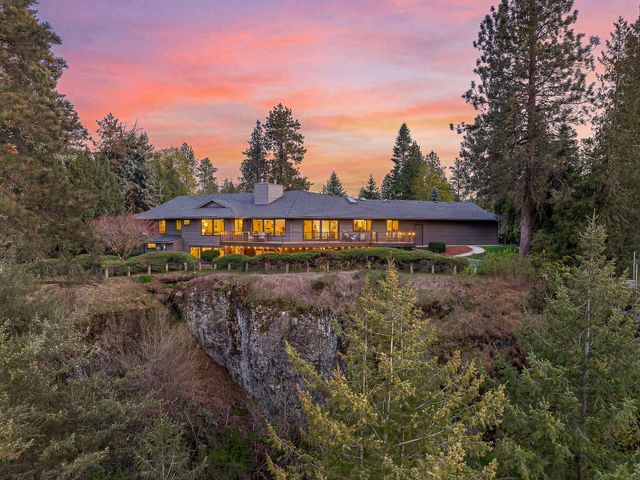 1912 E SOUTHEAST Blvd, Spokane, WA 99203