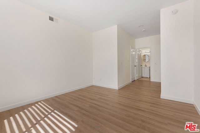 2263 Fox Hills Drive 102, Los Angeles, CA 90064