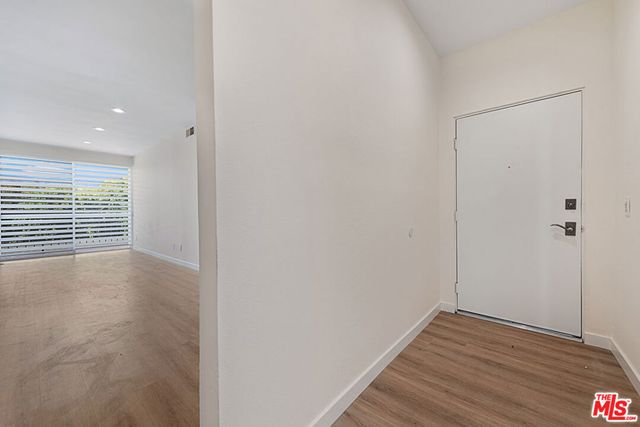 2263 Fox Hills Drive 102, Los Angeles, CA 90064