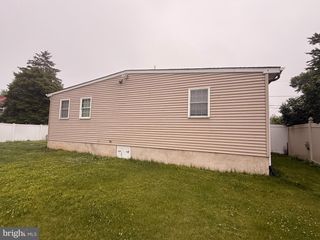 307 WESTERN AVE, Bristol, PA 19007