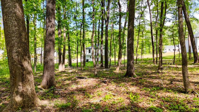 107 Cherry Blossom Way, Dickson, TN 37055