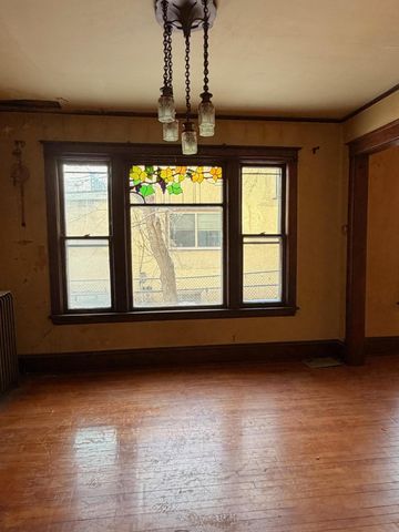 2909 2nd Avenue S, Minneapolis, MN 55408