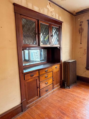 2909 2nd Avenue S, Minneapolis, MN 55408