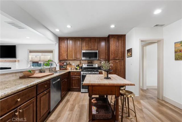 4427 E Rosada Street, Long Beach, CA 90815
