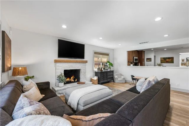 4427 E Rosada Street, Long Beach, CA 90815