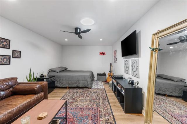 4427 E Rosada Street, Long Beach, CA 90815