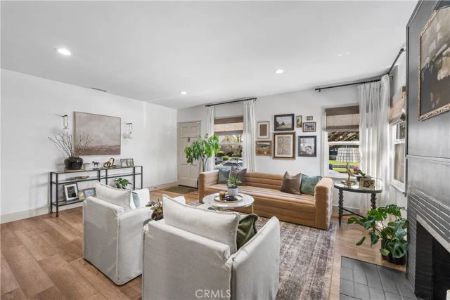 4427 E Rosada Street, Long Beach, CA 90815