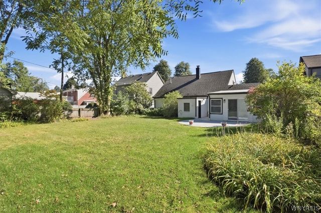 87 Lamarck Drive, Amherst, NY 14226