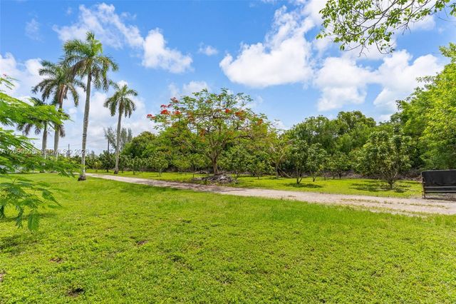 21025 SW 300th Street, Homestead, FL 33030