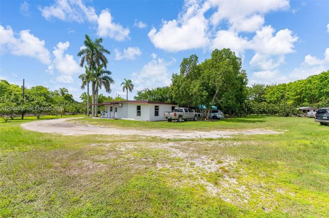 21025 SW 300th Street, Homestead, FL 33030