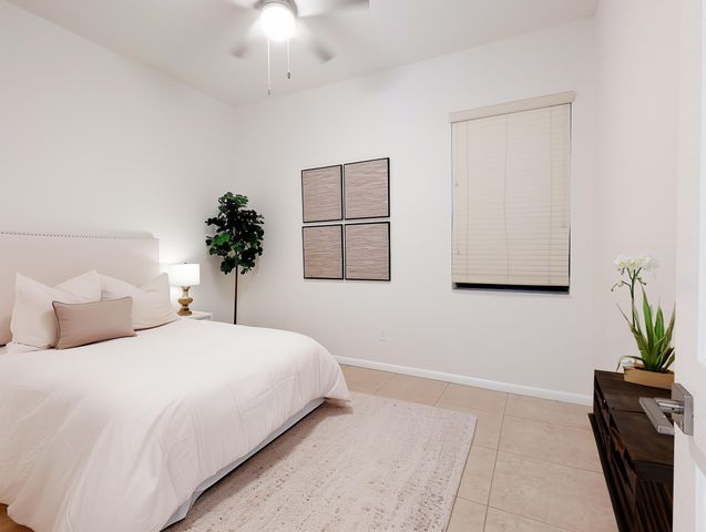 7535 La Paz Boulevard 107, Boca Raton, FL 33433