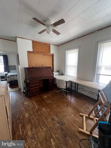 130 N WALNUT ST, Boyertown, PA 19512