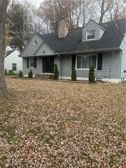 1303 Dorsh Road, South Euclid, OH 44121