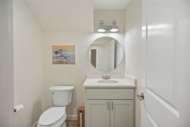 253 Carrie St, Port O'connor, TX 77982