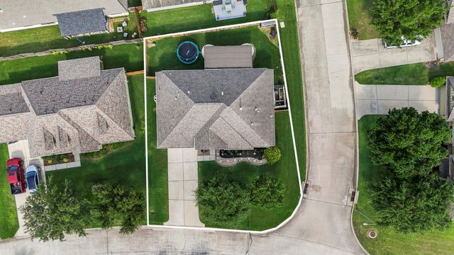 22215 Willow Creek Bridge Lane, Tomball, TX 77375