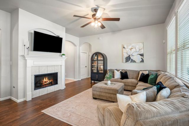 22215 Willow Creek Bridge Lane, Tomball, TX 77375