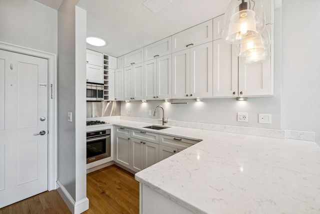 46 Dartmouth Street 3, Boston, MA 02116