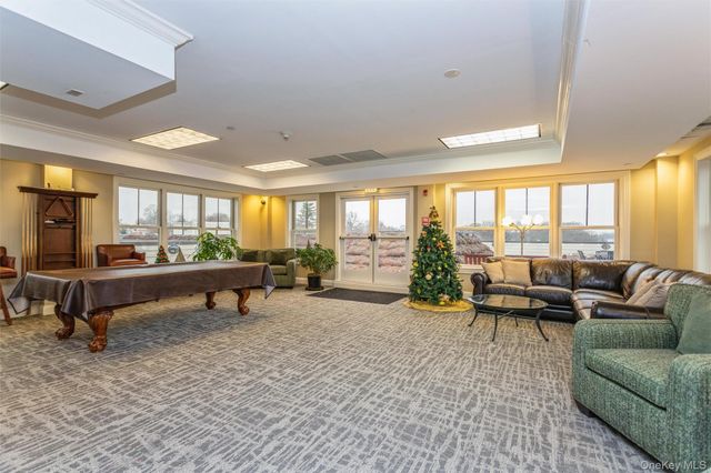 225 Stanley Avenue 305, Mamaroneck, NY 10543