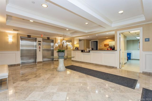 225 Stanley Avenue 305, Mamaroneck, NY 10543