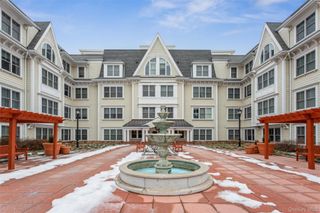 225 Stanley Avenue 305, Mamaroneck, NY 10543