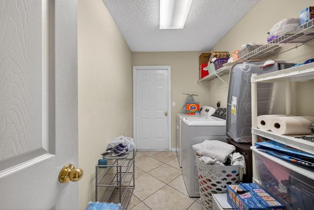 1525 SW Falmouth Avenue, Port St. Lucie, FL 34953