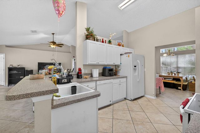 1525 SW Falmouth Avenue, Port St. Lucie, FL 34953