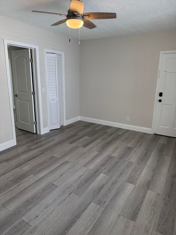 112 Lake Avenue 1, Lake Worth Beach, FL 33460