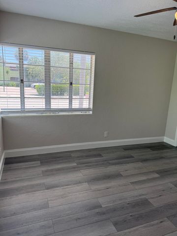 112 Lake Avenue 1, Lake Worth Beach, FL 33460