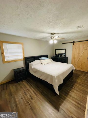 147 Mcloon Road, Hazlehurst, GA 31539