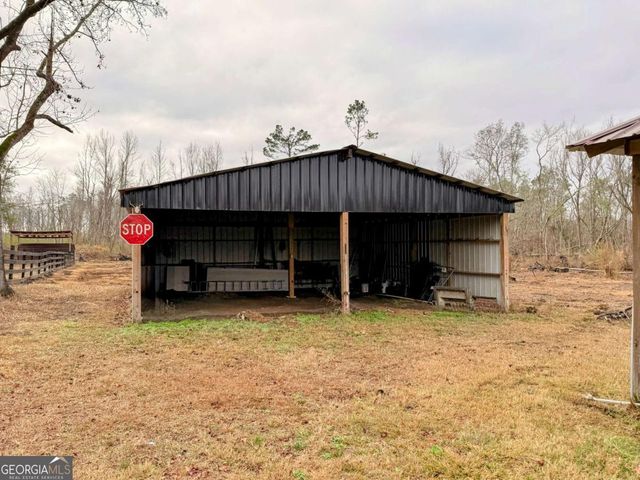 147 Mcloon Road, Hazlehurst, GA 31539