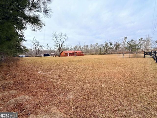 147 Mcloon Road, Hazlehurst, GA 31539