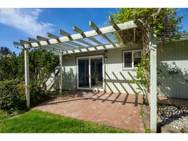 4230 ORCHARD Loop, Netarts, OR 97143