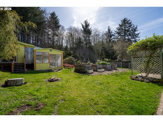 4230 ORCHARD Loop, Netarts, OR 97143