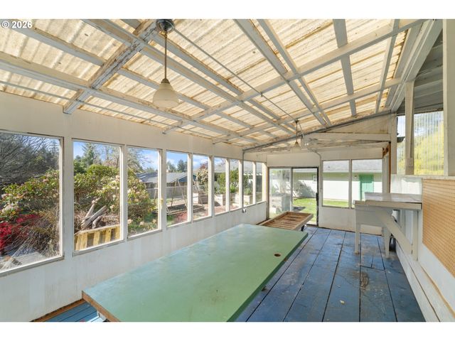 4230 ORCHARD Loop, Netarts, OR 97143