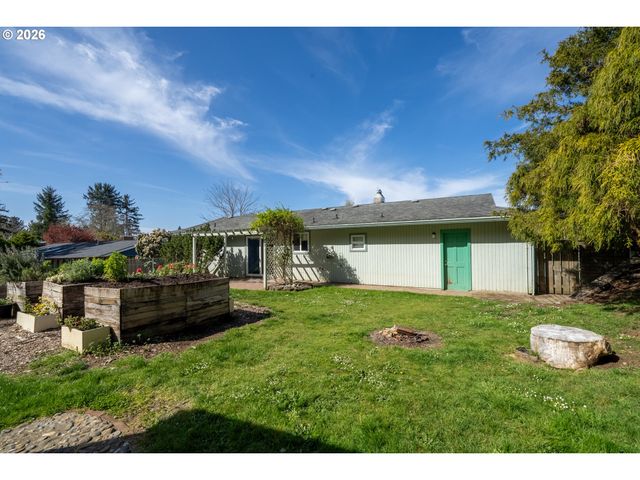 4230 ORCHARD Loop, Netarts, OR 97143